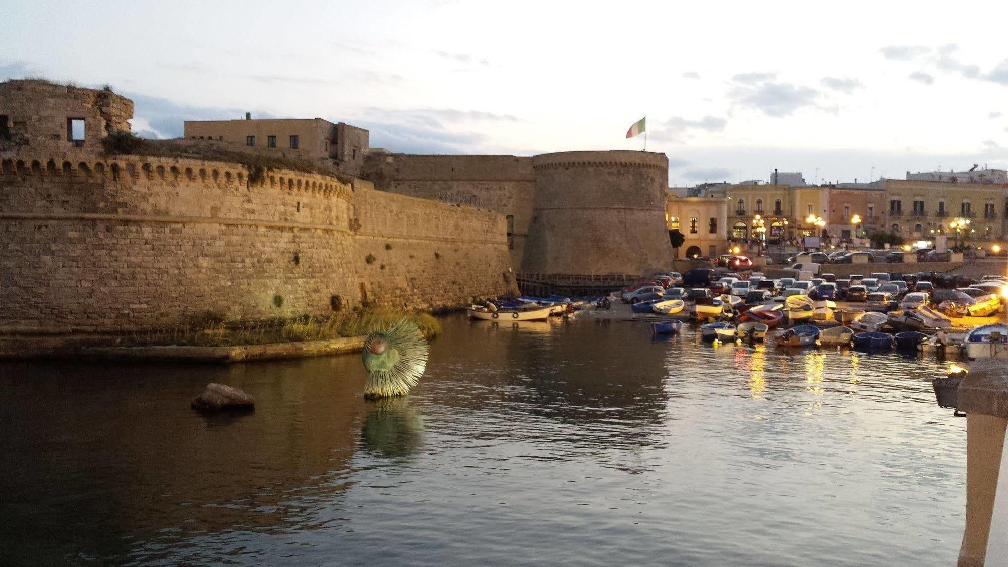Appartamenti Emblema Mancaversa Marina di Mancaversa Dış mekan fotoğraf